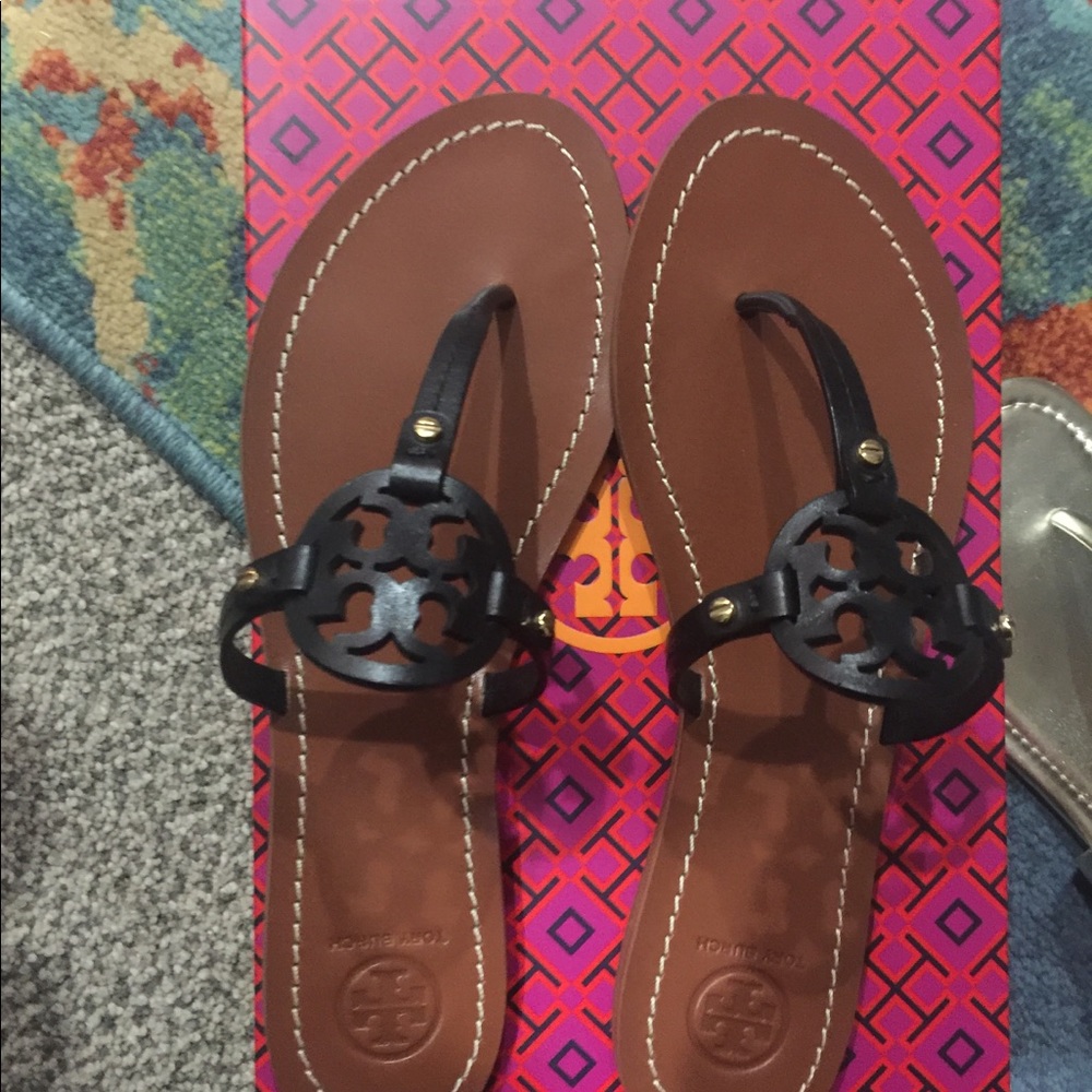 Tory Burch Minnie Miller - Picture 4 of 8